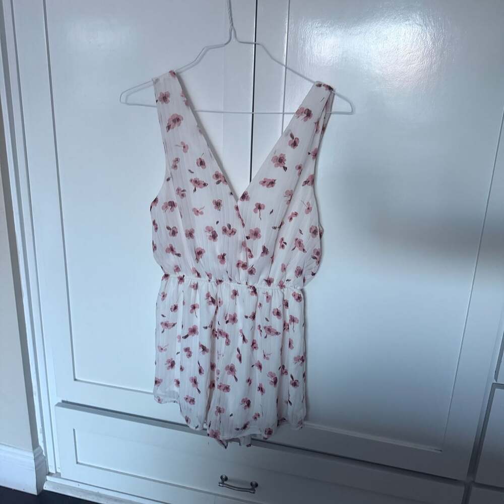 White Chiffon Pleated Floral Print V-Neck Romper